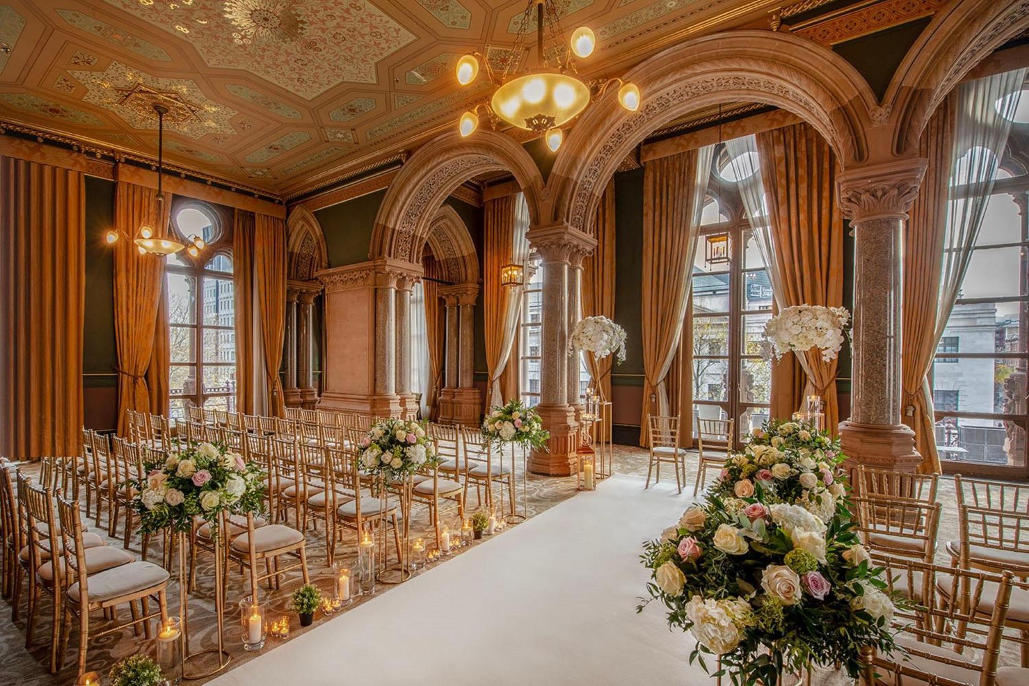 St. Pancras Renaissance Hotel London Exterior foto The Long Room at the Manchester Reform Club