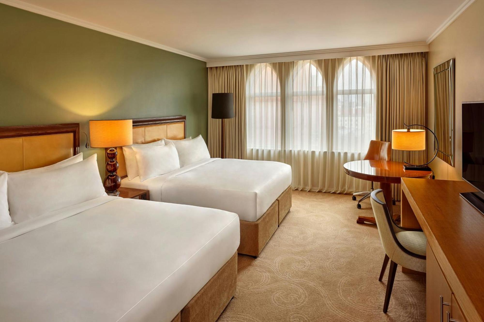 St. Pancras Renaissance Hotel London Exterior foto A room at the hotel