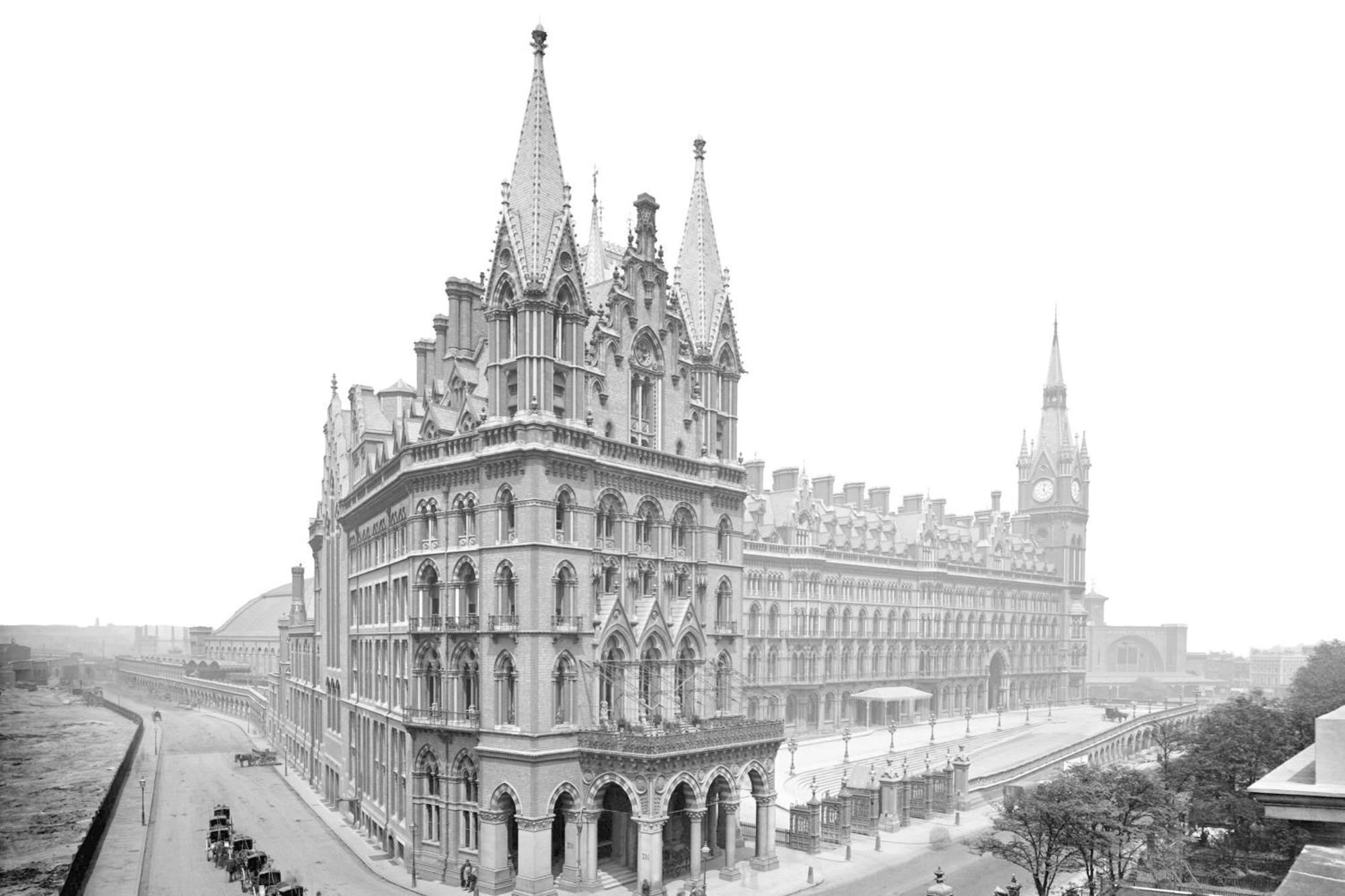 St. Pancras Renaissance Hotel London Exterior foto The station in 1890