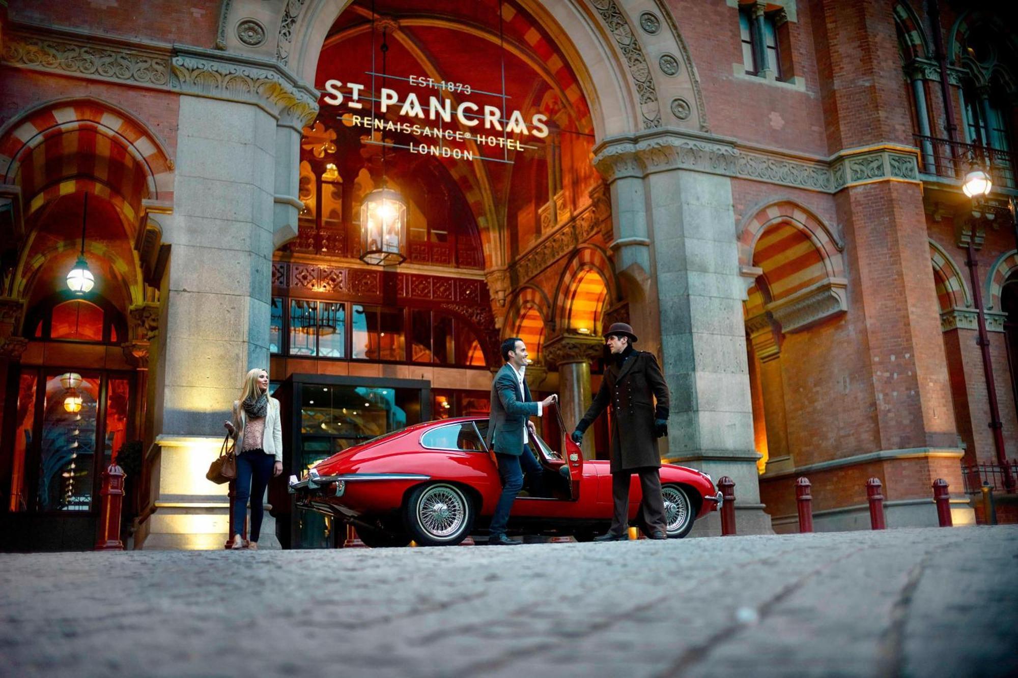 St. Pancras Renaissance Hotel London Exterior foto St Pancras Renaissance London Hotel